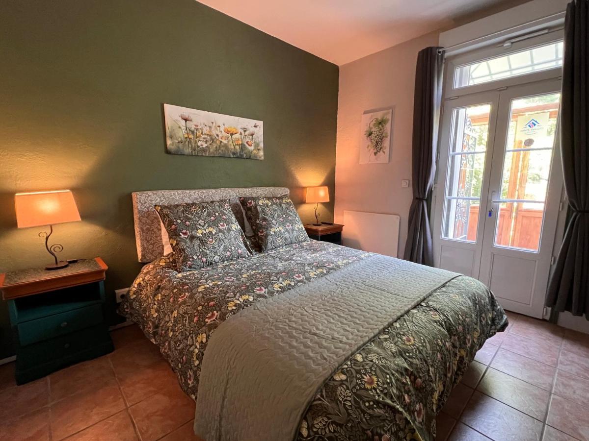 Bed and Breakfast Les Trois Fenetres Beauficel Zewnętrze zdjęcie