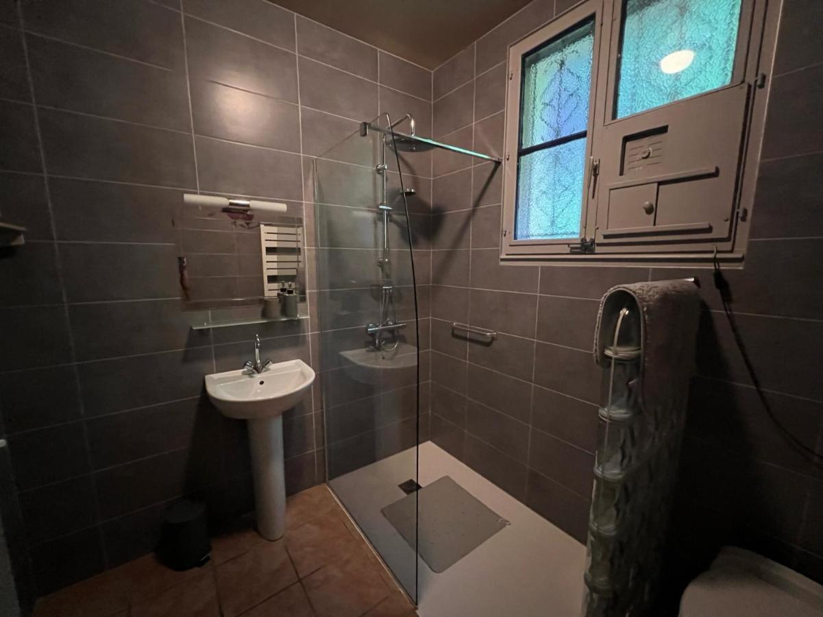 Bed and Breakfast Les Trois Fenetres Beauficel Zewnętrze zdjęcie